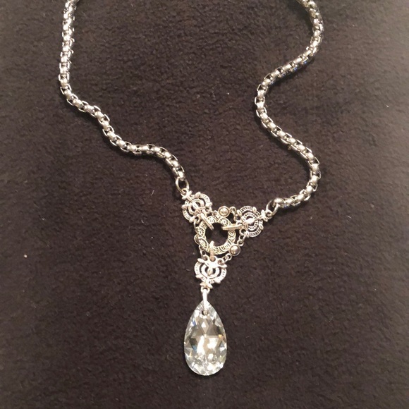 Necklaces - Picture 3 of 3